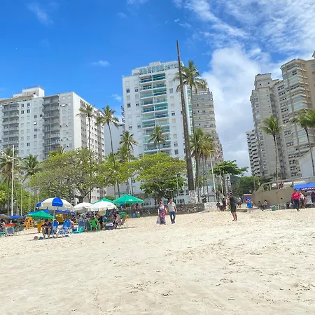 Guaruja Pitangueiras apto na praia-2