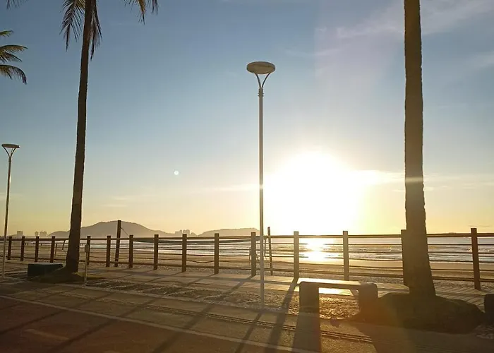 Apartamento 4 quartos de frente para o mar, Pitangueiras Guarujá